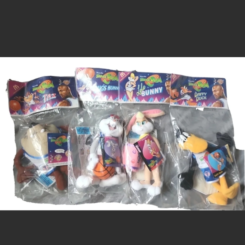 McDonald's Looney Tunes Plush Toy Set - Pink, White, Yellow, Orange, Black